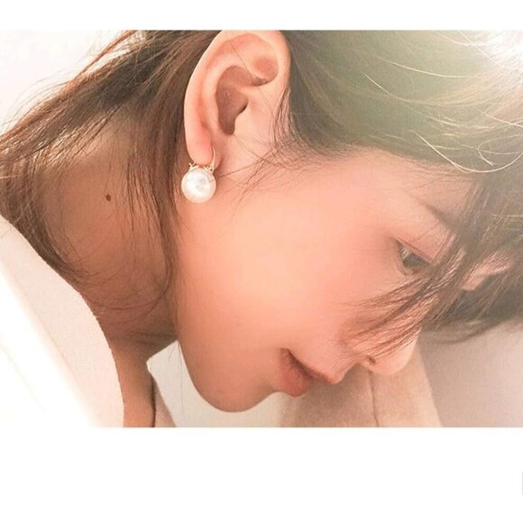 Women Gold Sterling Silver Pearl Drop Dangle Stud Plated Elegant Earring - Picture 4 of 7